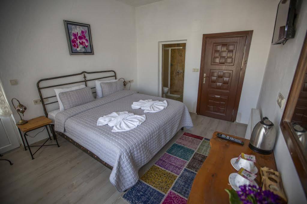 Serenity Stone House Hotel Nevşehir Bagian luar foto